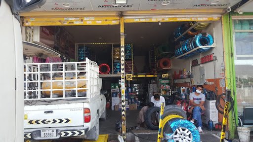 مركز الشورى للاطارات Al shoorah tyres center