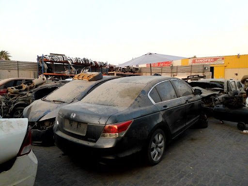Al waseet used cars and spare parts