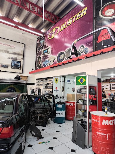 Glass-Air Commerce Automotive Equipment LTD