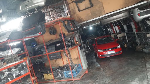 CARREIRA AUTO PEÇAS