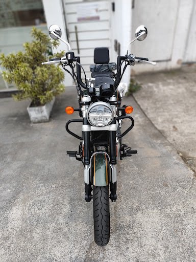 Moto Auto Custom