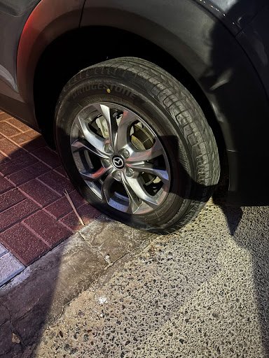 Flat tire oncite service