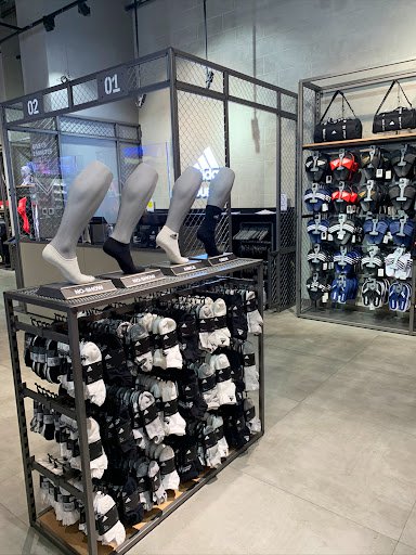 adidas Store