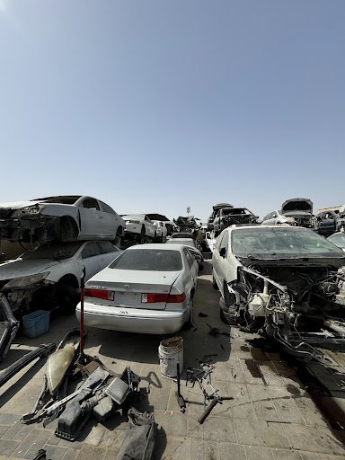 FAREEQ AL SAJAAH USED AUTO SPARE PARTS