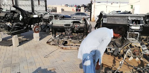 Sham al Najah used car & spare parts tr LLC Land Rover and jaguar