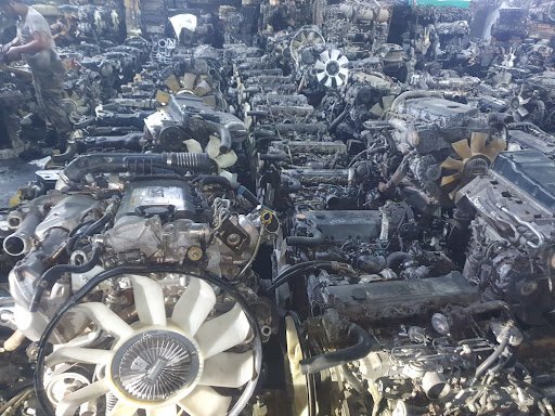 Truck used spare parts
