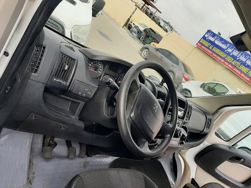 Used Auto Spare Parts Trading (NiSSAN)(INFINITI)( Honda )