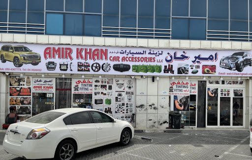 Amir Khan Car accessories