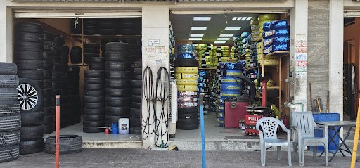 Aljurf tyre repair