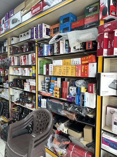 AL TAQDEER CARS AUTO ACCESSORIESالتقدییر الزینه السیارات