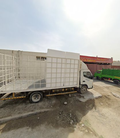 جنوب المدينه بتجارة قطع غيار السيارات