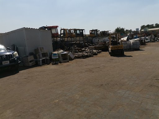 Nadir used Equipment and heavy machinery TRC