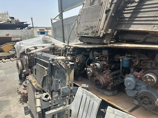 AL NJOOM AL NADERAH USED HEAVY MACHINERIES & PARTS