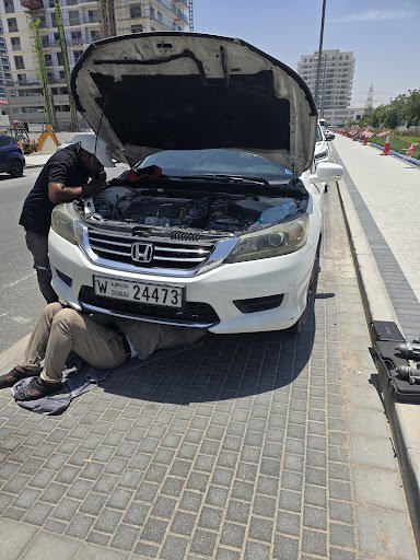 Car Fixers - Auto Service & Garage