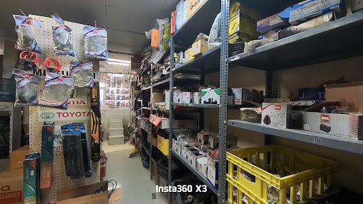 Rukn Al Bustan Auto Parts Store