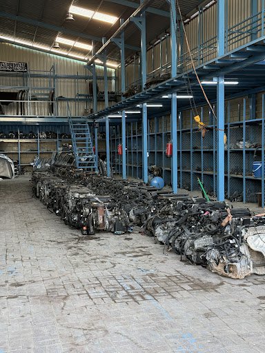 FUTURE WHEELS USED AUTO SPARE PARTS TR. L.L.C