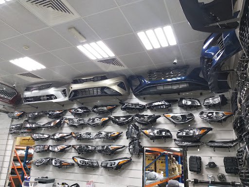 Korean Mark Auto New Spare Parts العلامة الكورية لتجارة قطع غيار السيارات الجديدة