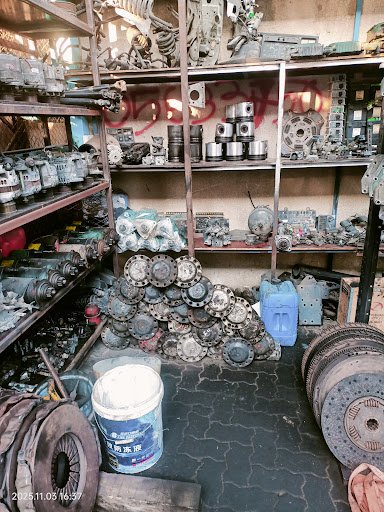 Masdar Al Maharikat Volvo Trucks Used Spare Parts