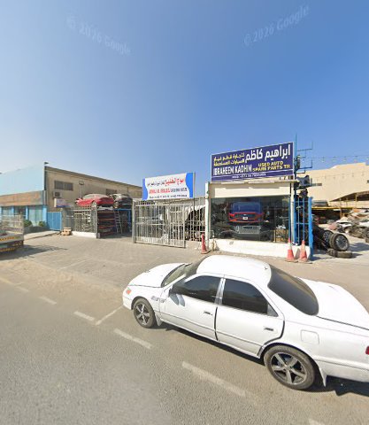 أمواج الخليج لتجارة قطع غيار المرسيدس