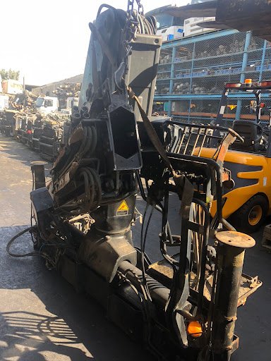 AL SAYAD USED TRUK SPAREPARTS