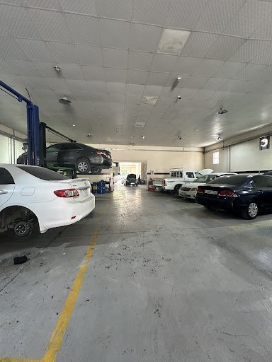 Al Kenouz Auto Garage