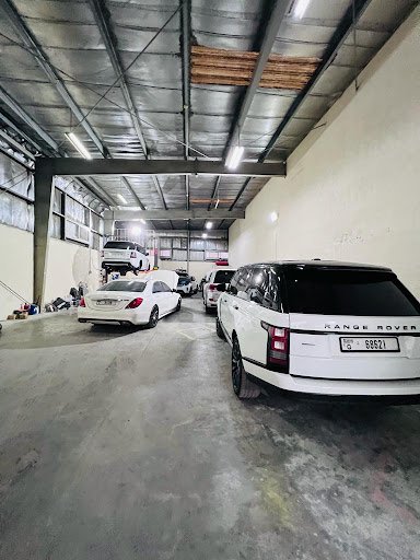 Maharat al bahar auto workshop Range rover jaguar specialist