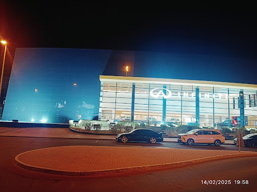 INFINITI Centre - Sheikh Zayed Road - AWR Automotive