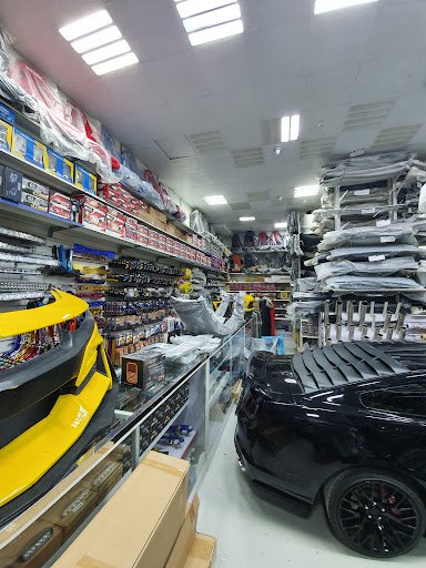 Aam AlFain Auto Accessories LLC عام الفين اللزينه السيارات ذ.م.م
