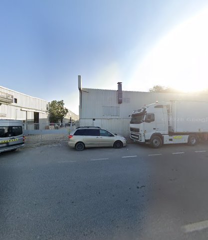 Truck Zone Warehouse Ras Al Khor WH7